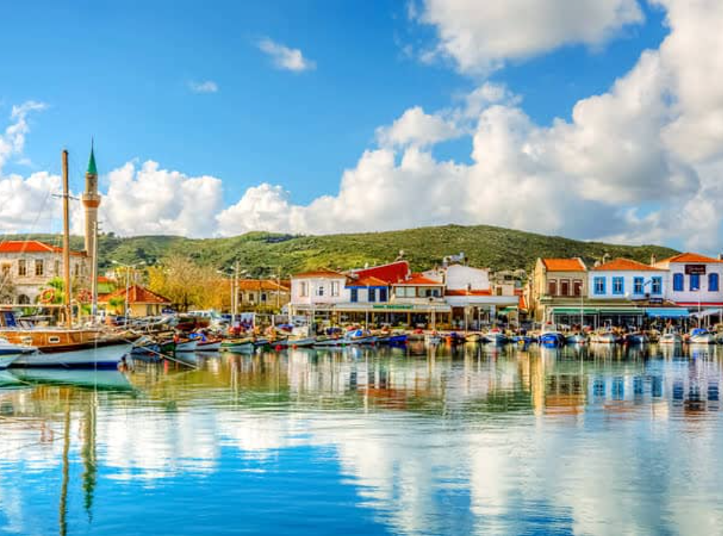 Urla’da Ailece Tatil: Atrium Suites’in Geniş Süitleri ve Keşif Alanları